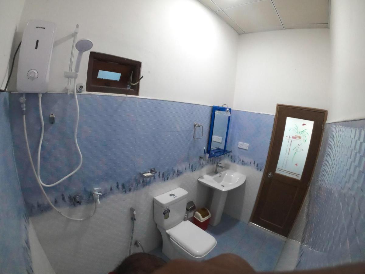 Ritz Inn 埃拉 外观 照片