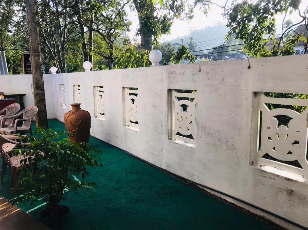 Ritz Inn 埃拉 客房 照片